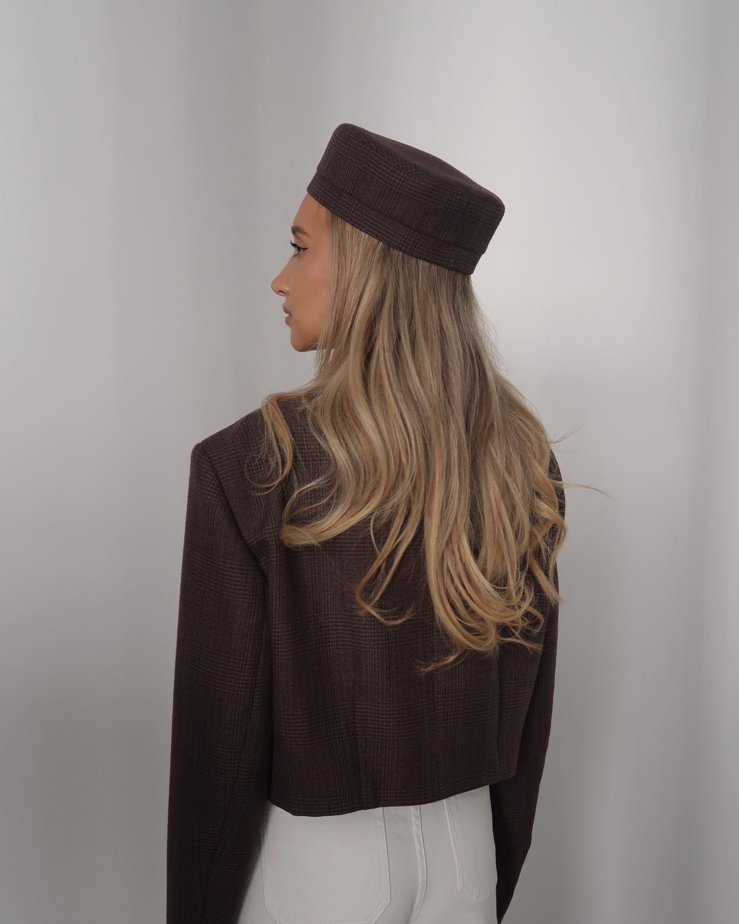 CROPPED BLAZER & HAT